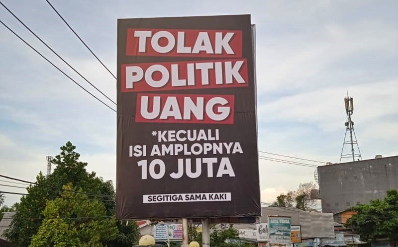 1 POLITIK UANG OKE