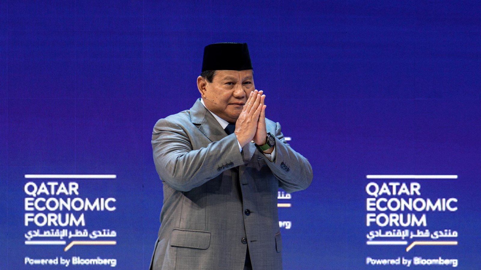 prabowo_di_qatar_economic_forum_2024_ _bloomberg_christopher_pike_1715824229