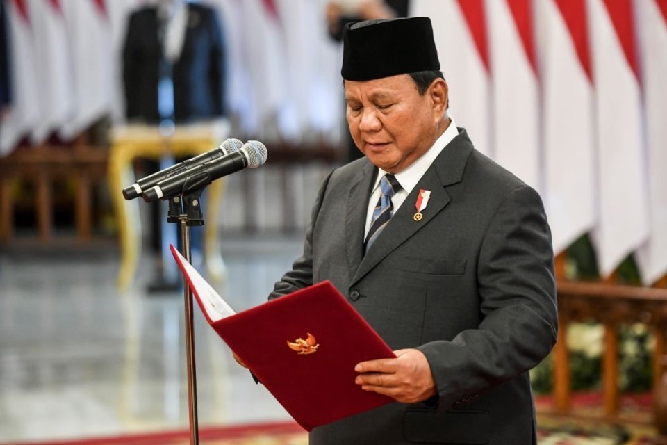 Prabowo_Subianto_melantik_anggota_Kompolnas_Selasa_511 2024_11_05 13_08_58_6eb2529e985a2d6e4a65ce120ae5e1d4_960x640_thumb