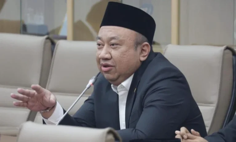 Wakil Ketua Komisi X DPR RI Lalu Hadrian Irfani 780x470