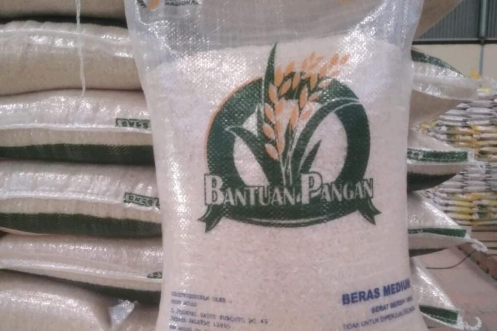 sampai kapan bansos beras 10 kg tahun 2025 dicairkan simak jadwalnya disini