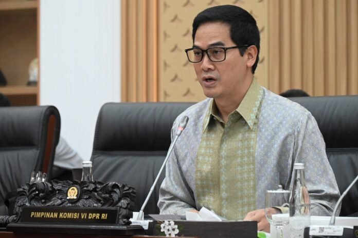 Wakil Ketua Komisi VI DPR Adisatrya Suryo Sulisto 696x464