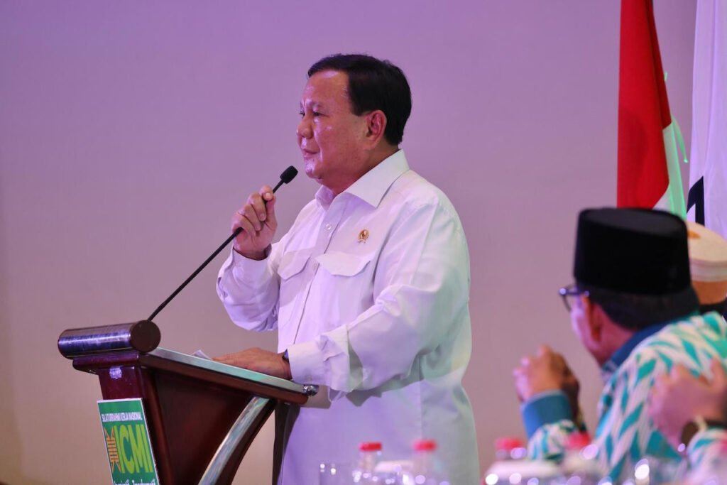 prabowo subianto saat menghadiri dialog cendekia yang digaga xw1h