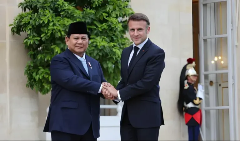 Prabowo-Macron-1-840x493.jpg