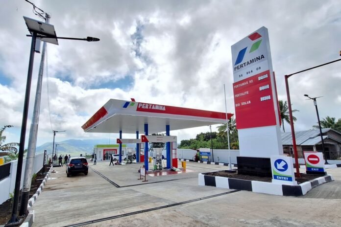 spbu-pertamina-bbm-696x464