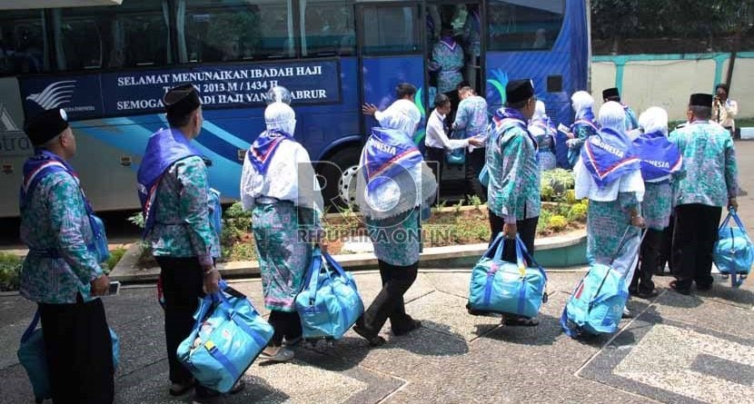 calon-jamaah-haji-kloter-5-asal-kota-_130913185358-606-1-830x445