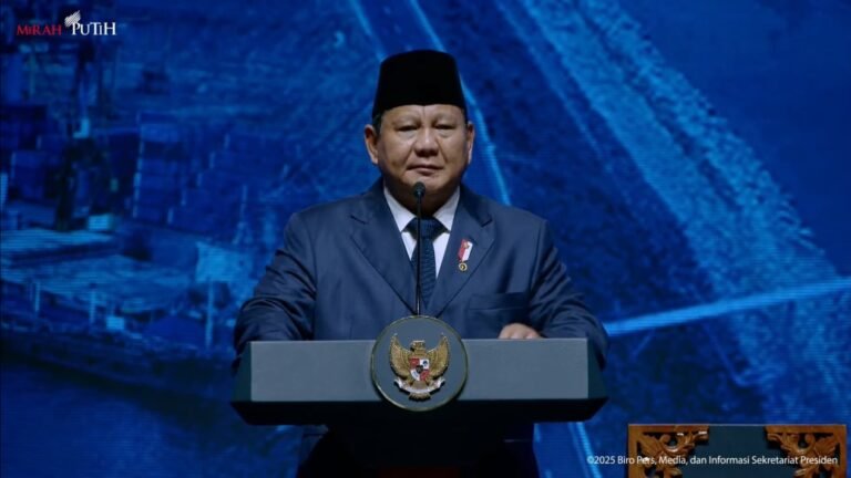 684abcd19dbc5-prabowo-ungkap-mega-proyek-tanggul-laut-raksasa-pantura-jawa-butuh-usd-80-miliar-dan-15-20-tahun_1265_711