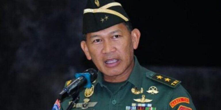 816569_01514323062025_Kristomei_Sianturi-Mayjen