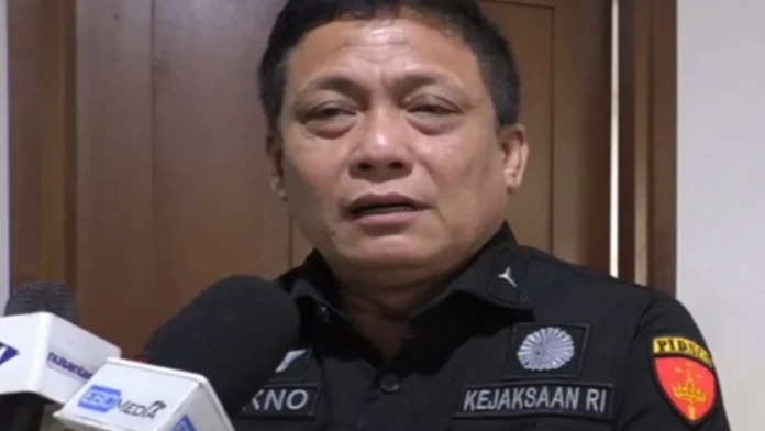 Direktur-Penuntutan-Jampidsus-Kejaksaan-Agung-Sutikno-696x392