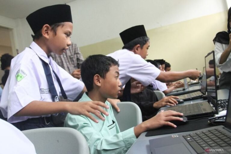 Simulasi-pembelajaran-Sekolah-Rakyat-190525-abs-2