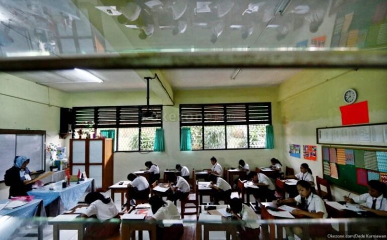 ilustrasi_sekolah-Yd5n_large