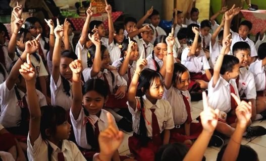 program-sekolah-rakyat-akan-beroperasi-mulai-14-juli-2025-mendatang-527x320