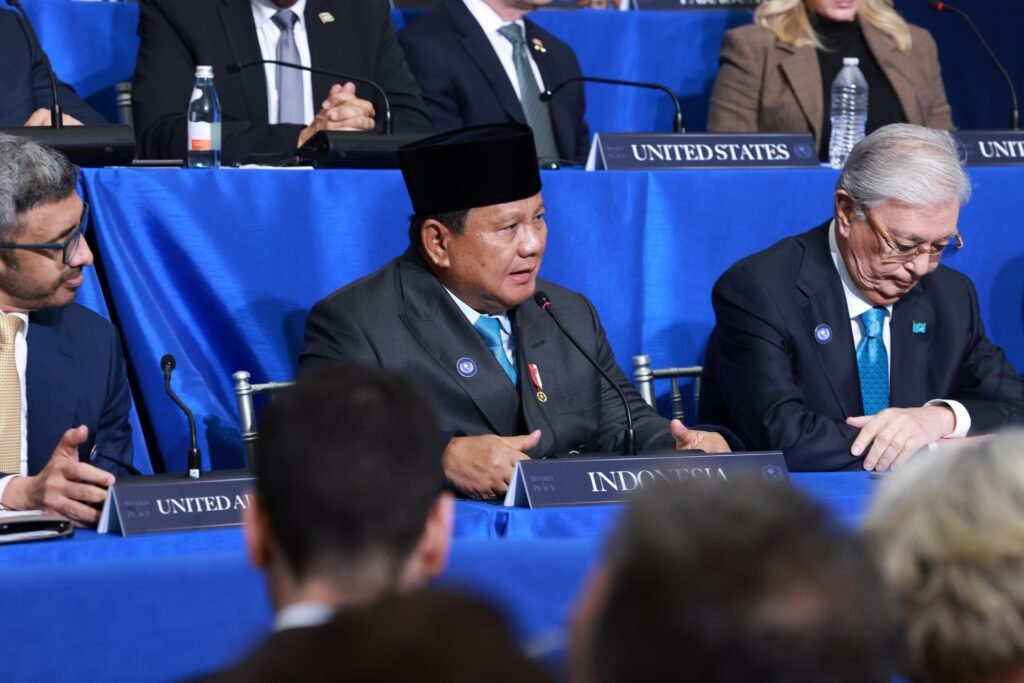 presiden-prabowo-lantang-di-hadapan-trump-indonesia-gabung-board-of-peace-untuk-perdamaian-palestina-20022026-005711