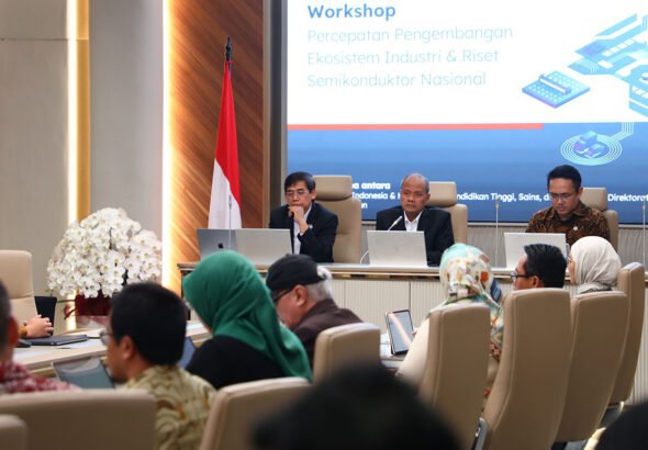 Foto-Danantara-Indonesia-dan-Kemdiktisaintek-Dorong-Percepatan-Ekosistem-Industri-dan-Riset-Semikonduktor-Nasional