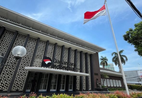 Kantor_Daya_Anagata_Nusantara_atau_Danantara_dengan_logo_baru_Senin_242-2025_02_25-10_41_18_cc931944d3df080f0eaf64a154adfd45_960x640_thumb