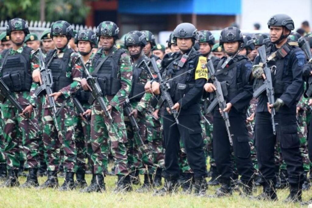 apel-gabungan-tni-dan-polri-di-wamena-9000000