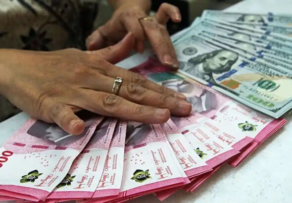 rupiah-ditutup-lesu-ke-level-rp-16260_20240419_195922