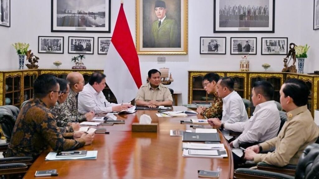 030043.224-presiden-prabowo-instruksikan-efisiensi-energi-sektor-spesifik-antisipasi-krisis-global-1