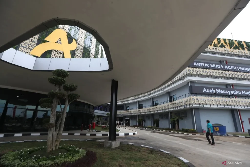 Gedung-Amanah-Aceh-131024-Irp-3.jpg