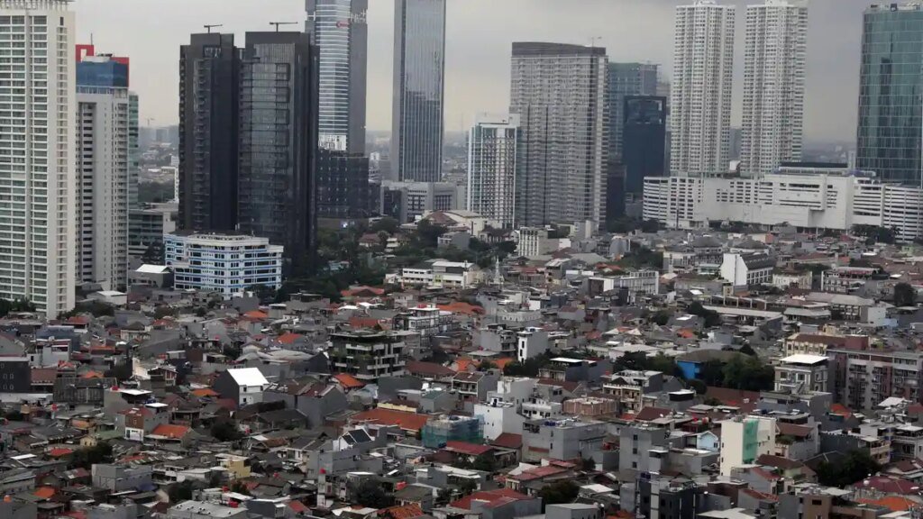 Perkiraan-Pertumbuhan-Ekonomi-Jakarta-Tahun-2025_20250513_135403