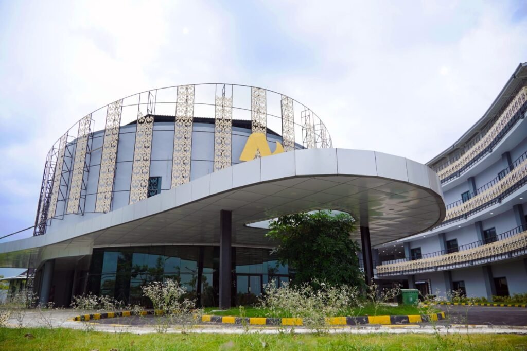 WhatsApp-Image-2026-04-21-at-12.03.06