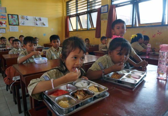 antarafoto-penyaluran-mbg-di-kota-sorong-1754965279