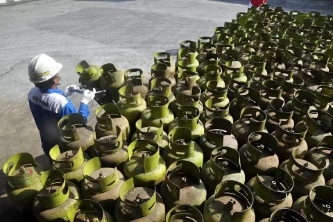 daftar-ketersediaan-cadangan-energi-ri-di-tengah-perang-asiran-dari-stok-gas-elpiji-hingga-bbm-zrl