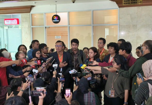 pelimpahan-kasus-penyiraman-air-keras-aktivis-kontras-ke-tni-dinilai-cacat-hukum-31032026-163721