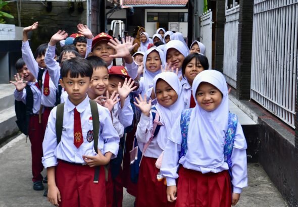 pp-tunas-berlaku-kemendikdasmen-terapkan-7-kaih-dan-3s-untuk-cegah-adiksi-gawai-pada-siswa-28032026-191514