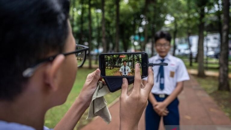 130119.827-mui-dorong-literasi-digital-orang-tua-seiring-berlakunya-pp-tunas-untuk-perlindungan-anak-1