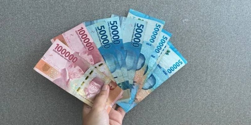 364567_12250108102025_rupiah_alifia