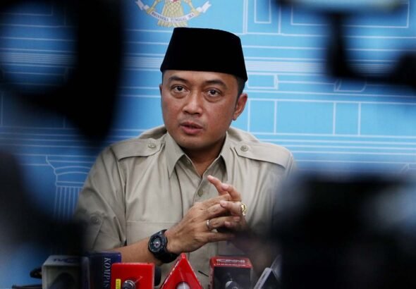 mensesneg-prasetyo-hadi-tanggapi-isu-politik-terkini0-19092025-175354