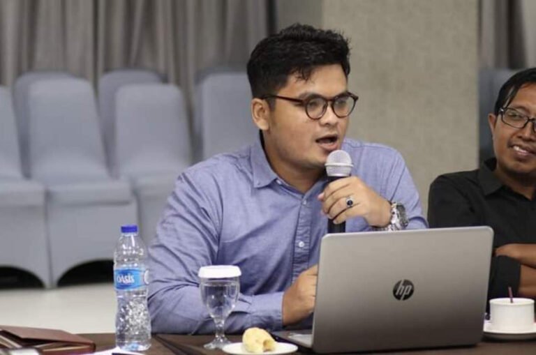 analis-politik-dan-direktur-eksekutif-aljabar-strategic-arif-cbje