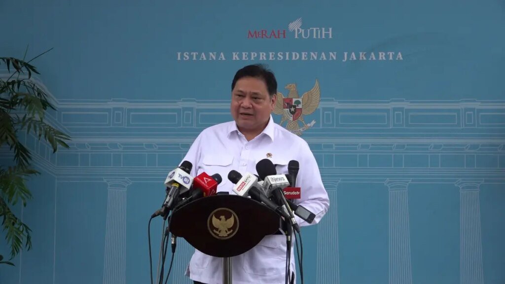042683800_1770872753-Menko_Bidang_Perekonomian_Airlangga_Hartarto-12_Februari_2026b