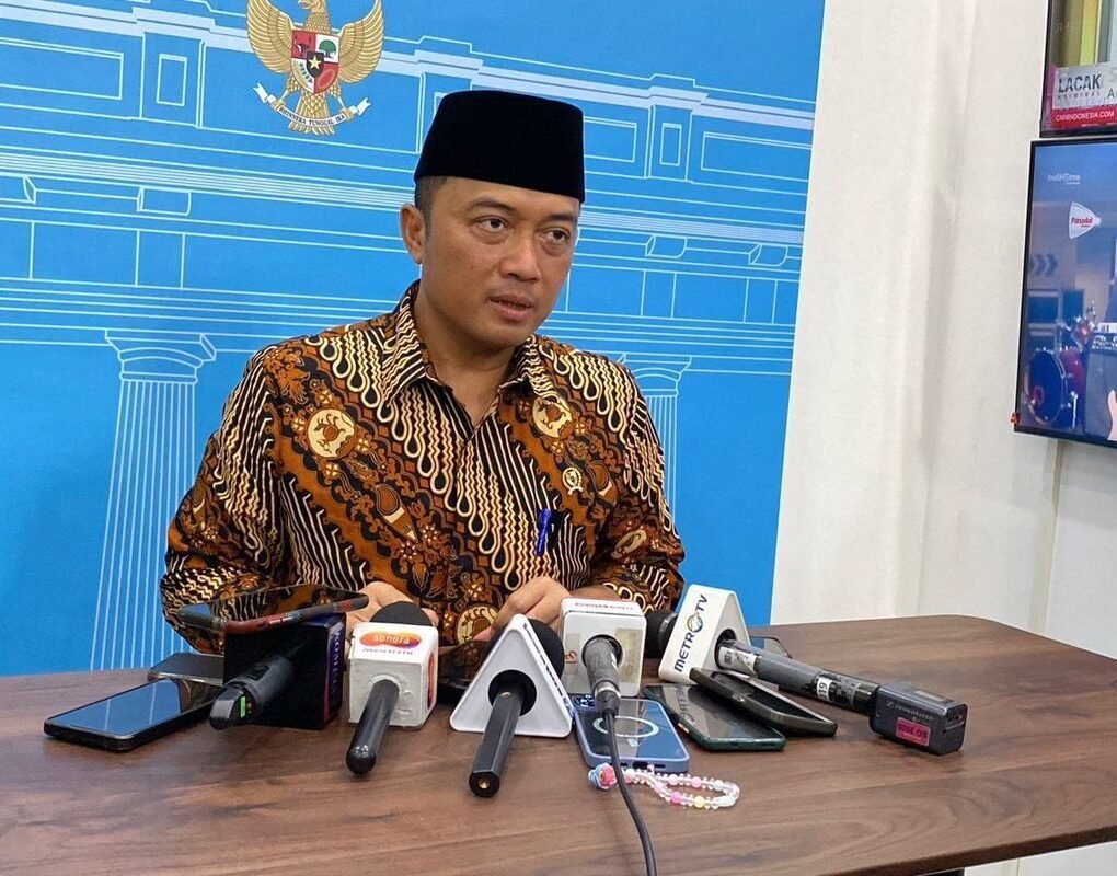 14-Menteri-Sekretaris-Negara-Mensesneg-Prasetyo-Hadi-Kompas.com_-1020x800