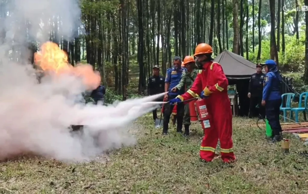 1777271114950687_2b3defc308_berita_cirebon