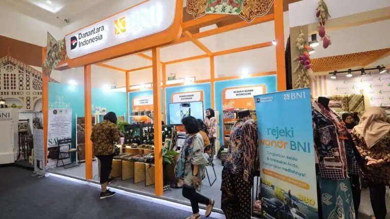 BNI-Dukung-UMKM-Batik-di-Puspa-Nuswantara-2026