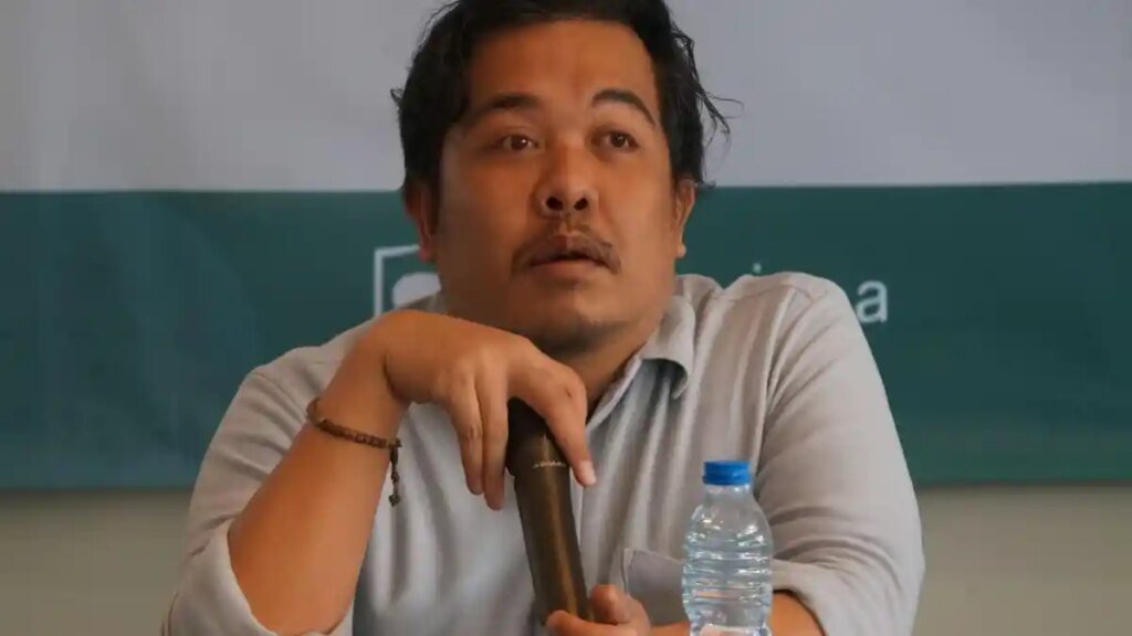 Direktur-Eksekutif-Indeks-Data-Nasional-Ayip-Tayana-dalam-sebuah