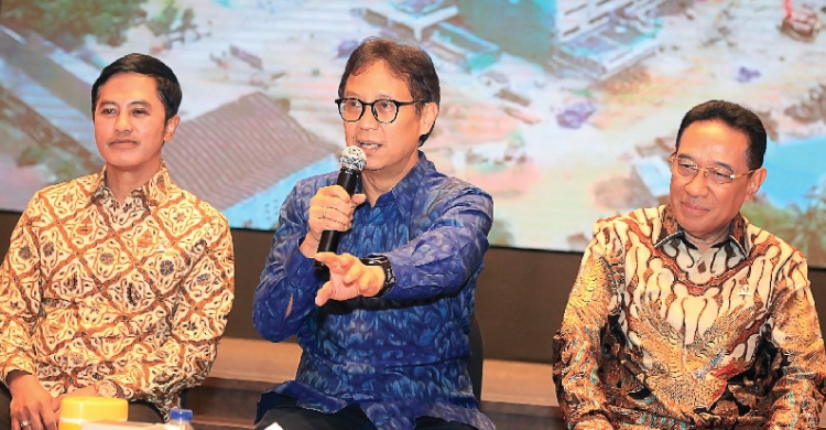 disampaikan-menkes-mbg-kurangi-masalah-kesehatan-hingga-50-persen_285762