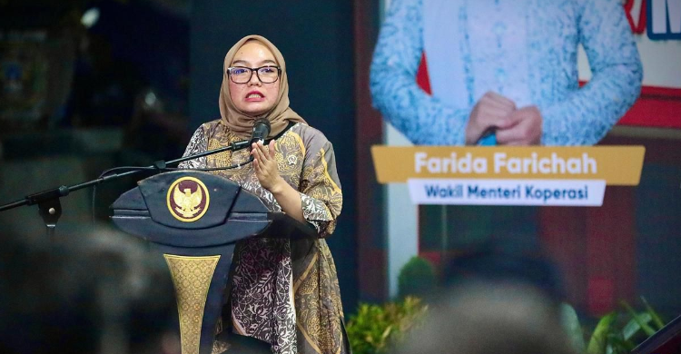 wamenkop-tak-hanya-simpan-pinjam-kopdes-merah-putih-sejahterakan-anggota_286782