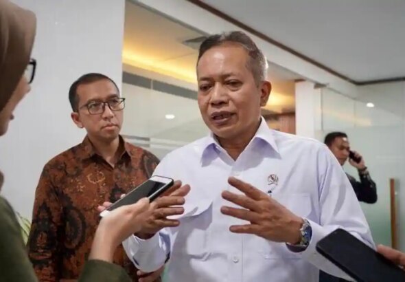 KOPERASI-MERAH-PUTIH-Wakil-Menteri-Koperasi-Ferry-Juliantono