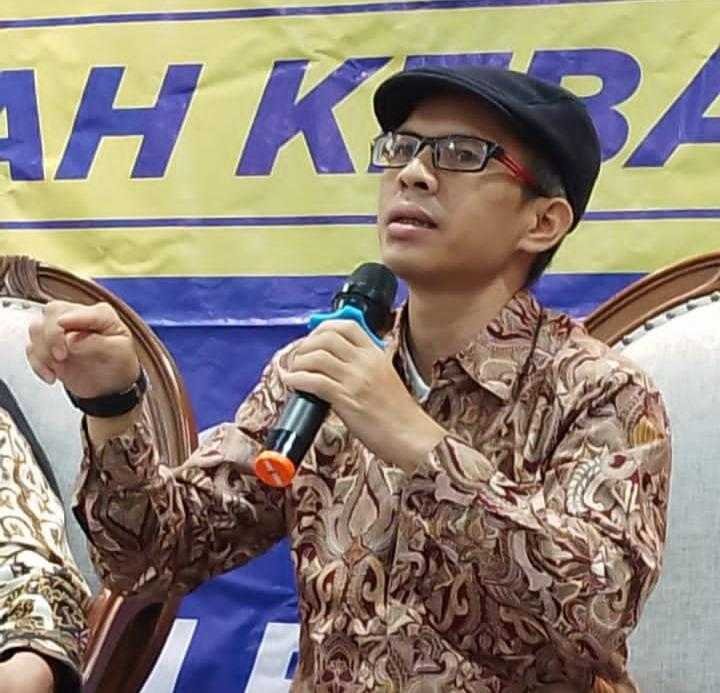 Ujang-Komarudin