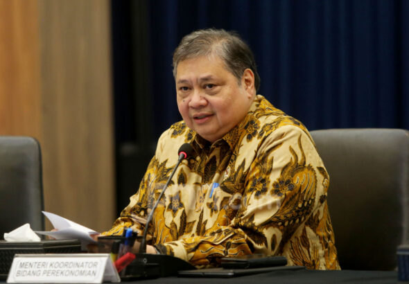 menteri-koordinator-bidang-perekonomian-airlangga-hartarto-s-yp0r